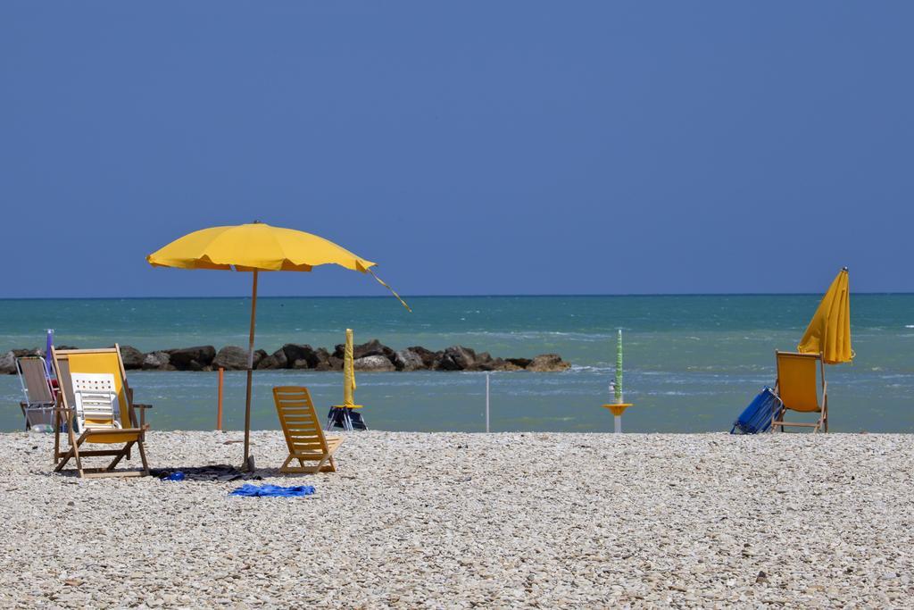 Residence Casabianca Porto San Giorgio Eksteriør bilde