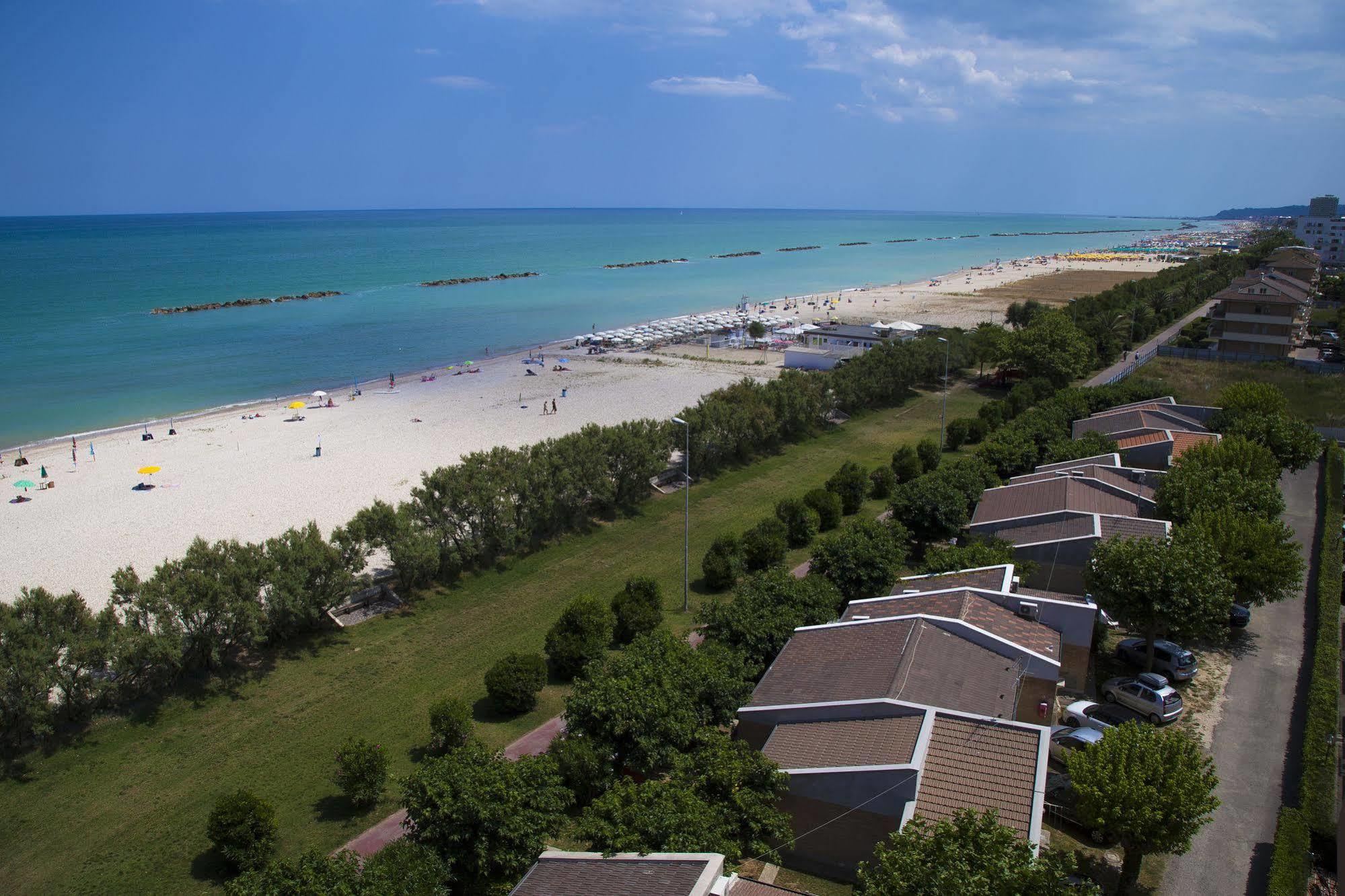 Residence Casabianca Porto San Giorgio Eksteriør bilde