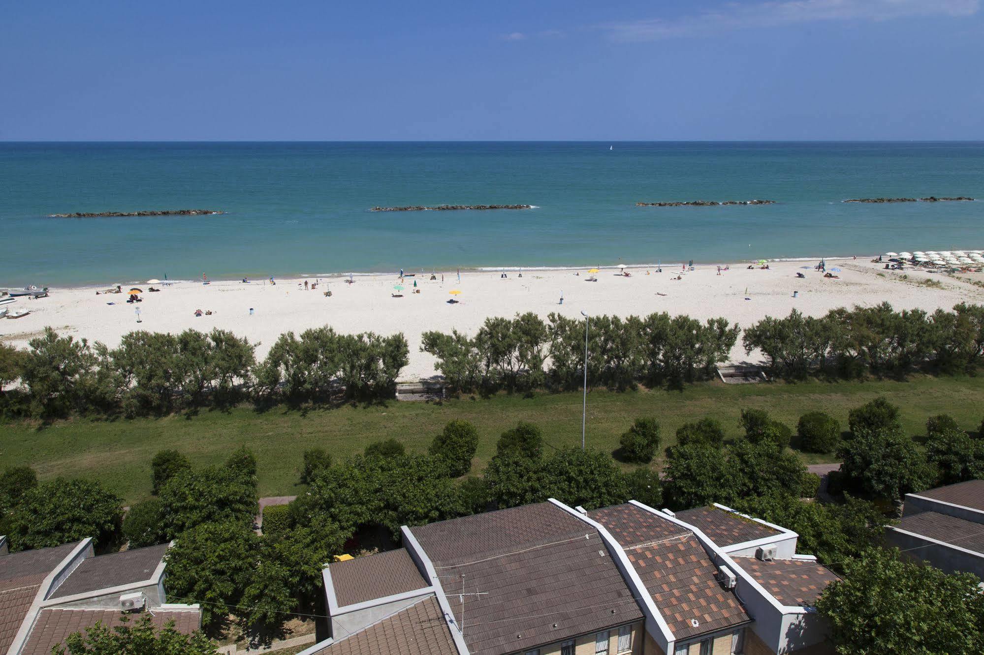 Residence Casabianca Porto San Giorgio Eksteriør bilde